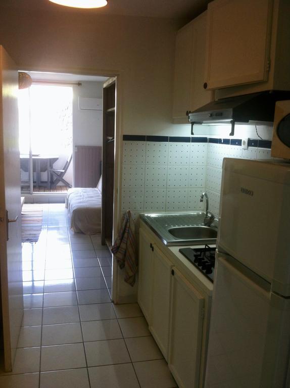 Apartamento A Deux Pas De L'Ocean Saint-Gilles-les-Bains Exterior foto